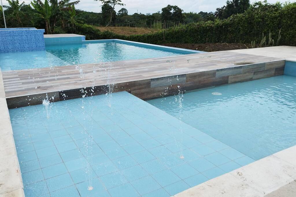 Finca En El Quindio Arrullo Cafetero Quimbaya Exterior photo