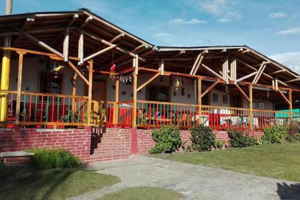 Finca En El Quindio Arrullo Cafetero Quimbaya Exterior photo